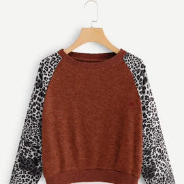 Contrast Leopard Print Sweatshirt