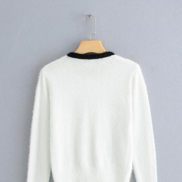 Bow Front Contrast Trim Fuzzy Jumper